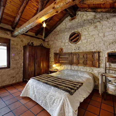 Lagar De Justa Country house Adrados (Segovia)