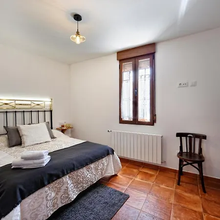 Lagar De Justa カントリーハウス Adrados (Segovia)