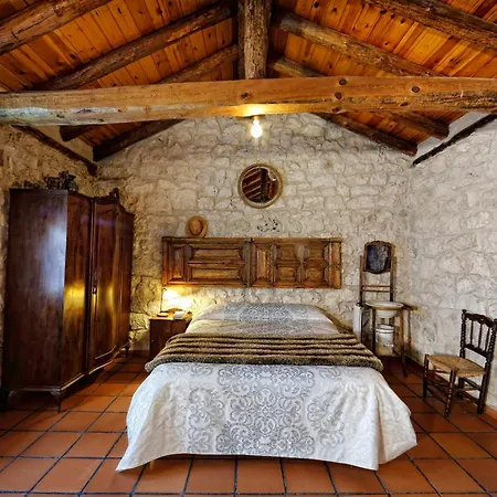 Lagar De Justa カントリーハウス Adrados (Segovia)